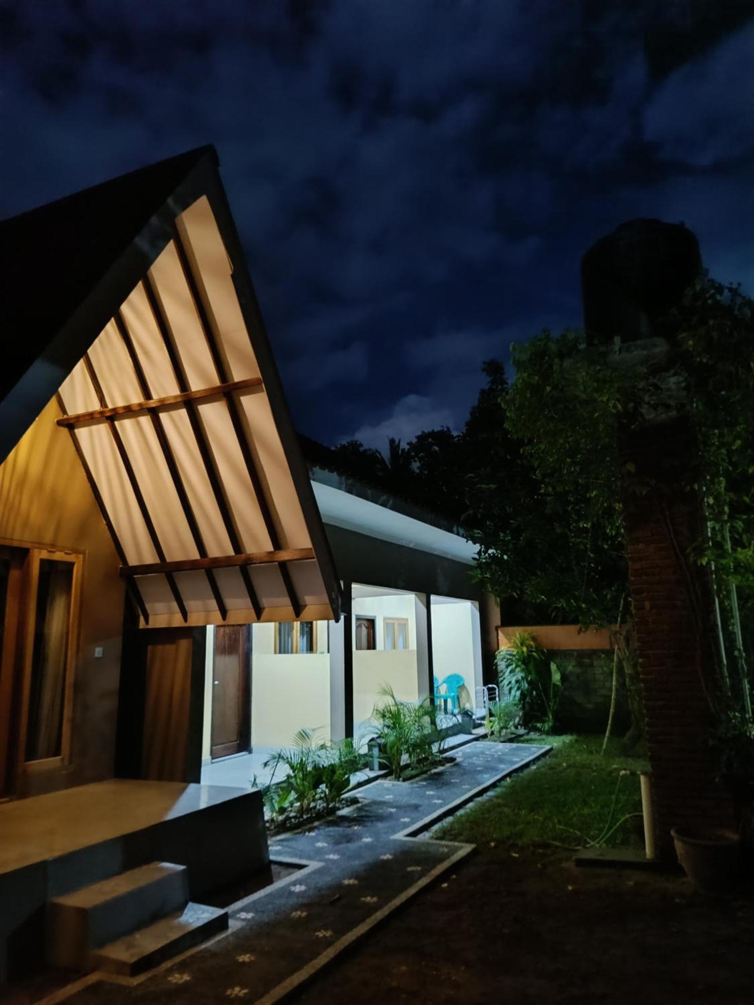 Honey Home Kuta  Bagian luar foto